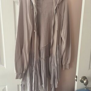 💕Free People 💕 Lavender flowing hoodie, lightweight and beautiful!